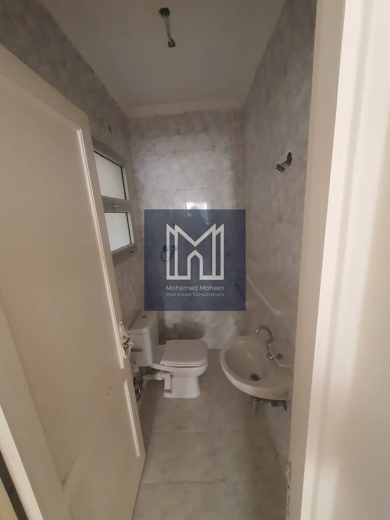 8 1001324254. jpg