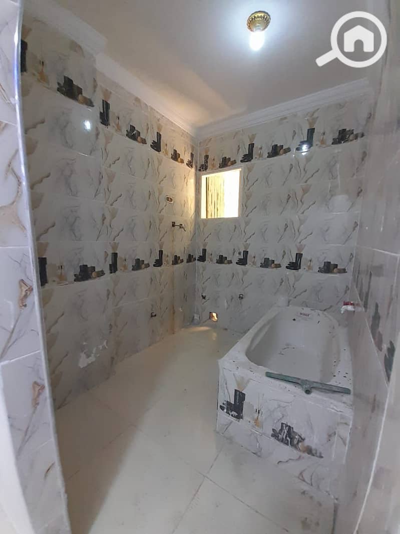 8 55480. jpg
