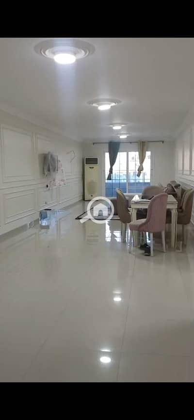 3 Bedroom Apartment for Rent in Camp Caesar, Alexandria - f7e58e47-9213-4a1c-8355-39e188cc4c70. jpg 3 Bedroom Apartment for Rent in Camp Caesar, Alexandria - f7e58e47-9213-4a1c-8355-39e188cc4c70. jpg