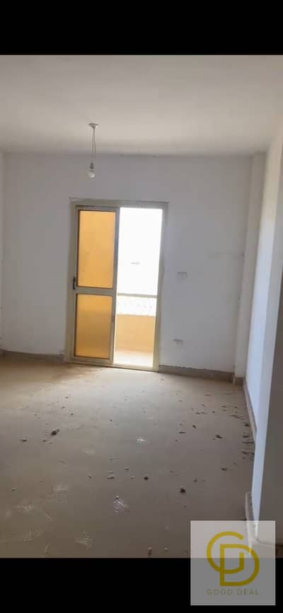 2 Bedroom Flat for Sale in Shorouk City, Cairo - WhatsApp Image 2026-07-30 at 11.14. 50 PM. jpeg 2 Bedroom Flat for Sale in Shorouk City, Cairo - WhatsApp Image 2026-07-30 at 11.14. 50 PM. jpeg