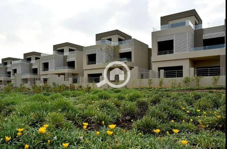 5 Bedroom Townhouse for Sale in 6th of October, Giza - {C0A1A2A6-4129-469E-9DB1-F74DD2DDBD84}. png