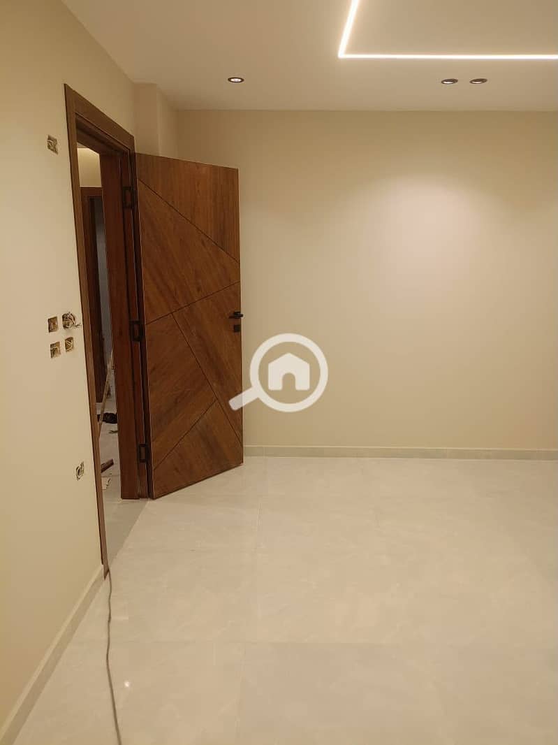6 1001185411. jpg