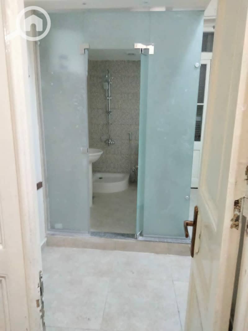 3 ac9dde21-4e84-4fea-8391-ab444a677585. jpg
