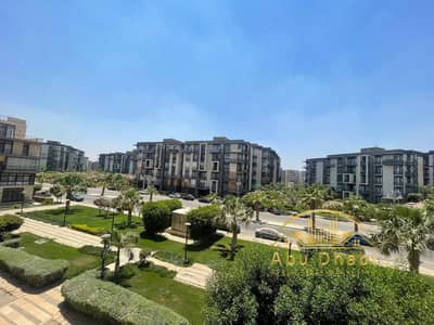 3 Bedroom Flat for Sale in Madinaty, Cairo - 81a49fef-ad77-4ede-9dfe-94e7fe731efb. jpg