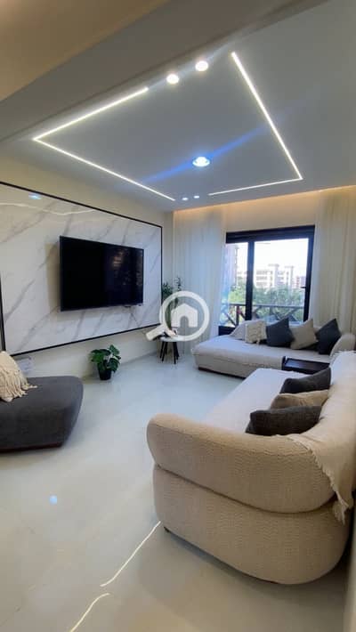 4 Bedroom Flat for Sale in New Cairo, Cairo - 1002156434. jpg