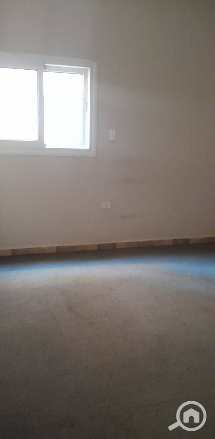 4 1000205867. jpg