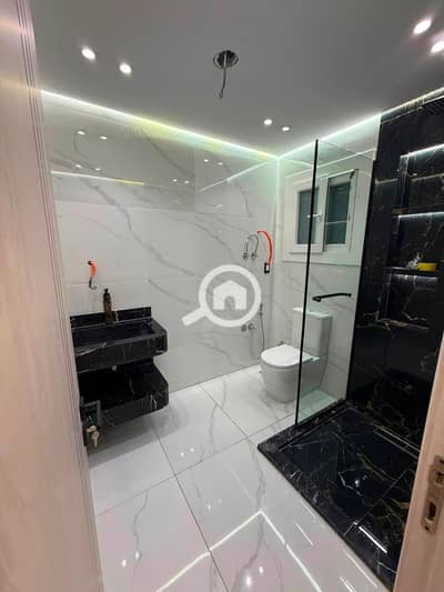 3 Bedroom Flat for Sale in Madinaty, Cairo - 3cba34bb-0c0b-4d92-afe5-a2cbf3dec250. jpg