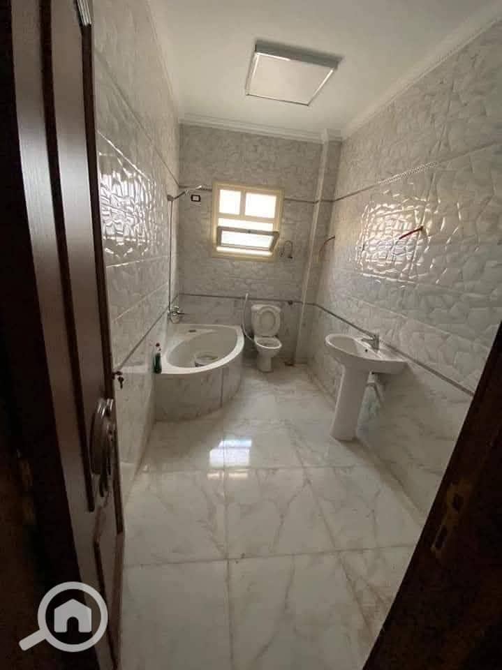 4 1000787214. jpg