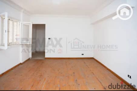3 Bedroom Flat for Sale in Glim, Alexandria - IMG_1593. jpg 3 Bedroom Flat for Sale in Glim, Alexandria - IMG_1593. jpg