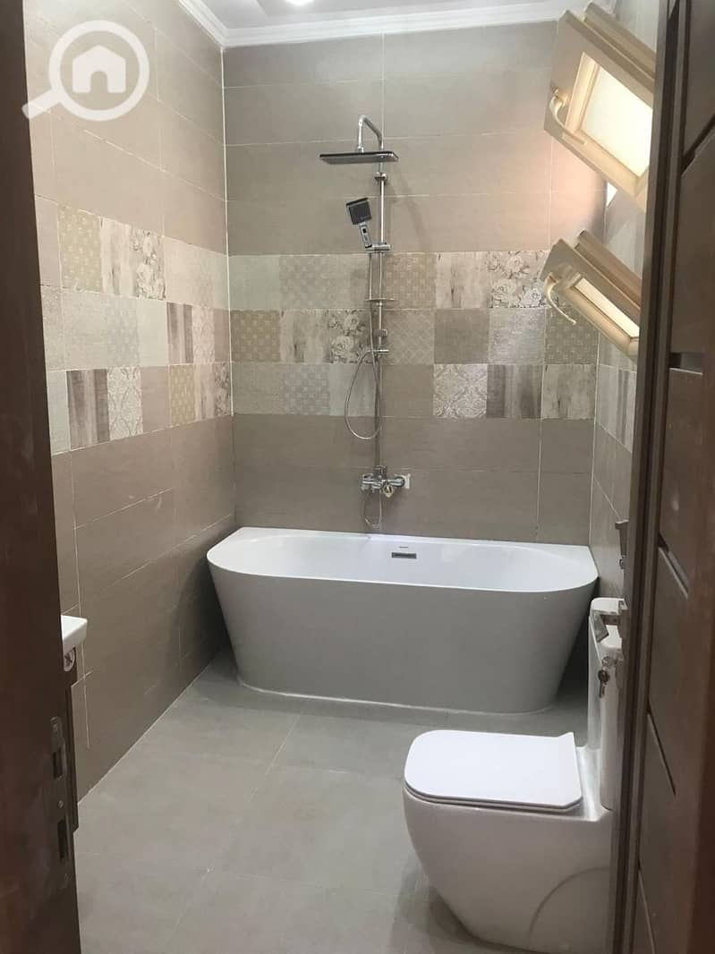 10 WhatsApp Image 2026-08-01 at 12.06. 48 PM (4). jpeg