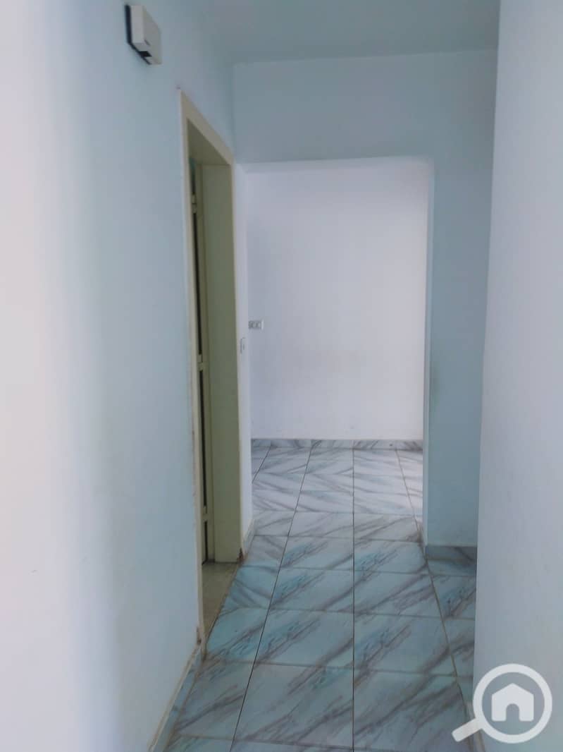 2 1000694607. jpg