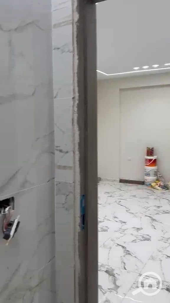 3 1001055410. jpg