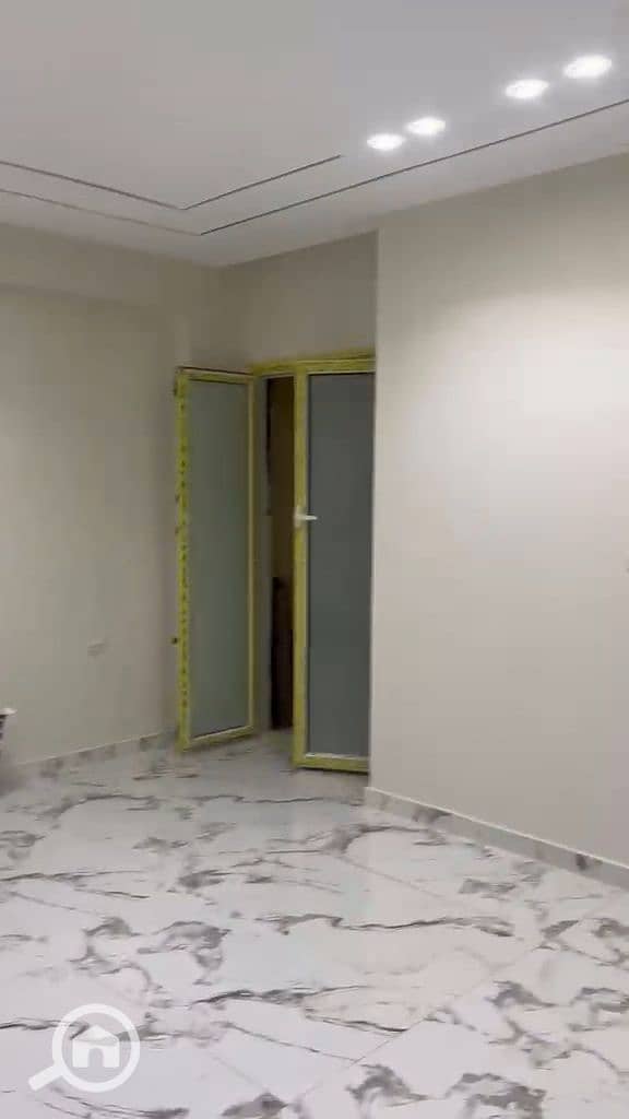 7 1001055404. jpg