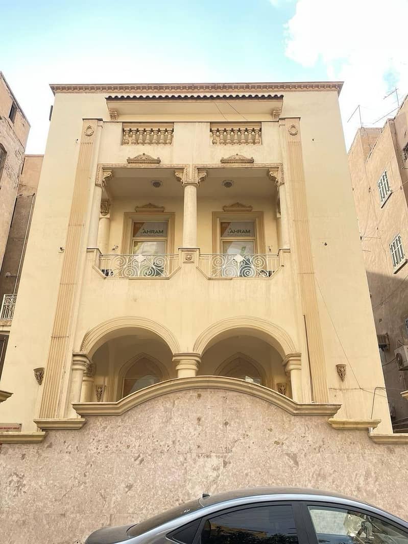 مقر إدارى كامل للإيجار للشركات الكبرى مقر إدارى كامل للإيجار للشركات الكبرى