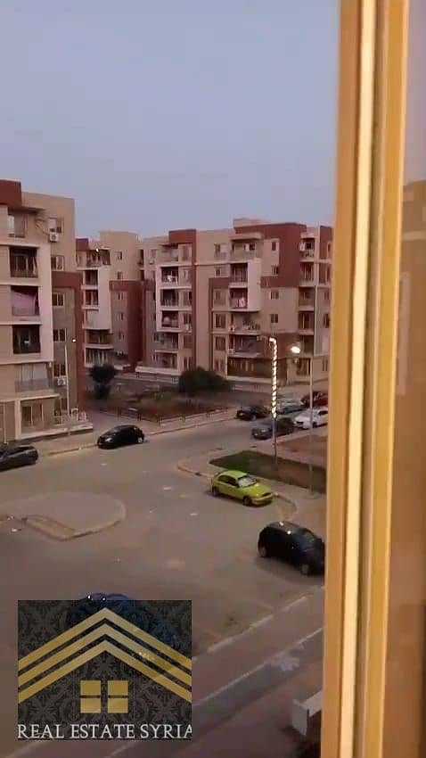 4 1000530186. jpg