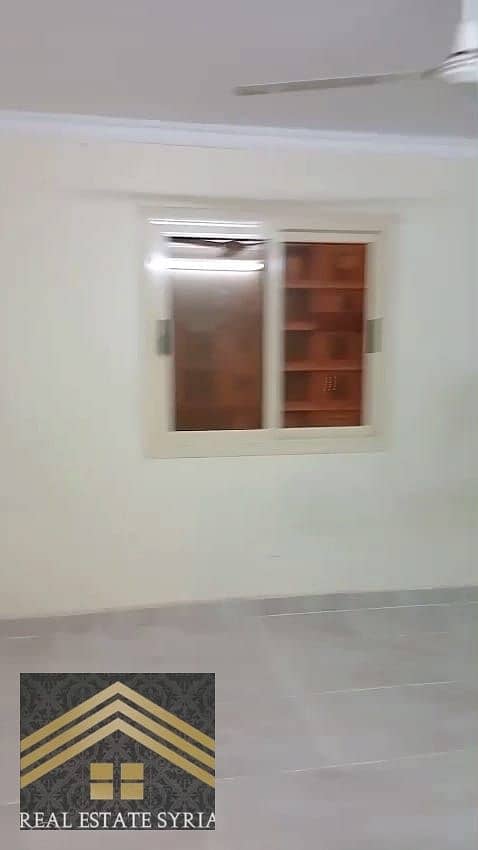 14 1000530192. jpg