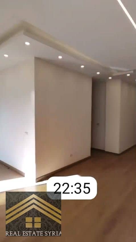 7 1000530243. jpg