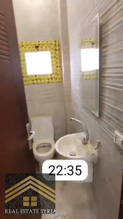12 1000530249. jpg