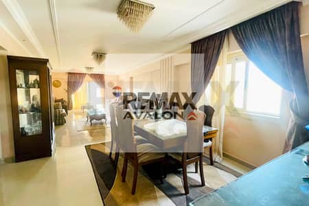شقة 3 غرف نوم للبيع في سابا باشا، الإسكندرية - 1. jpg