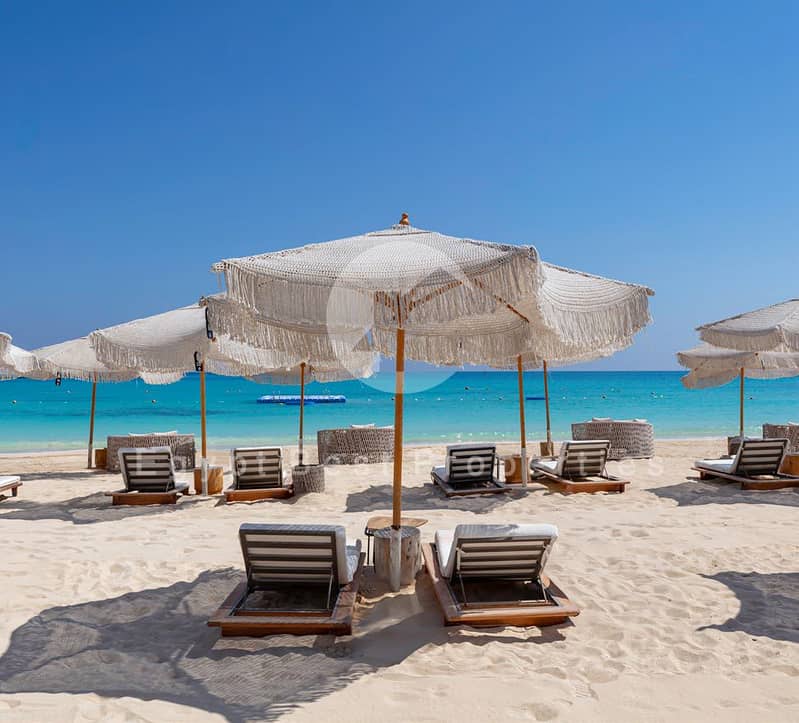 15 SOL-Beach-2. jpg