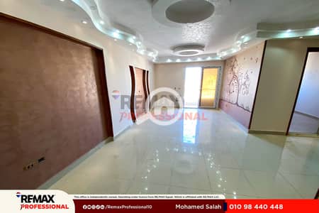 4 Bedroom Flat for Sale in Saba Pasha, Alexandria - IMG-20260729-WA0156. jpg