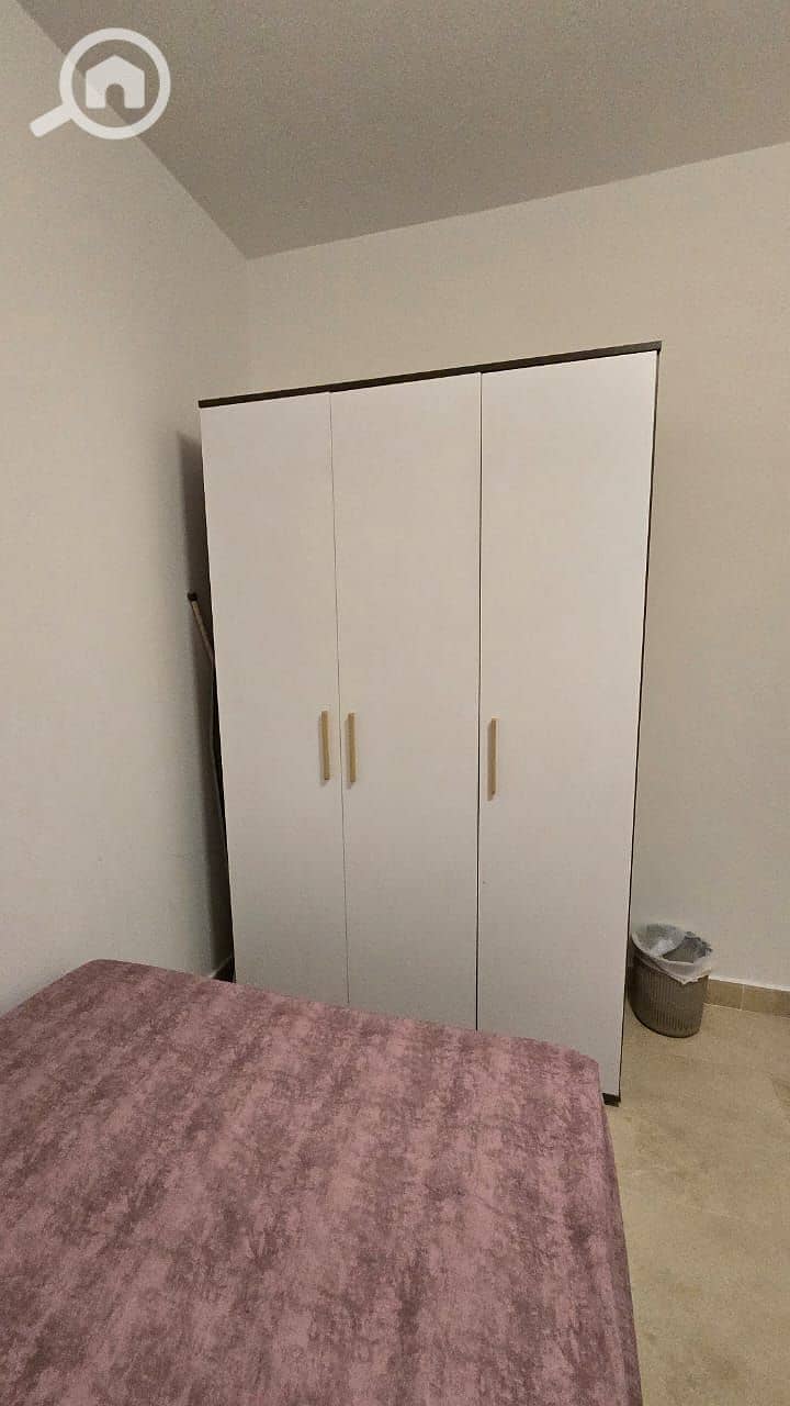 10 1000163794. jpg