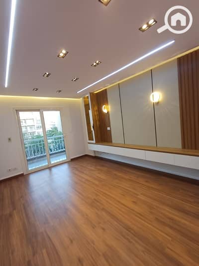 2 Bedroom Flat for Sale in Madinaty, Cairo - 0e1424e7-f3eb-4630-8b84-30be39e97299. jpg 2 Bedroom Flat for Sale in Madinaty, Cairo - 0e1424e7-f3eb-4630-8b84-30be39e97299. jpg