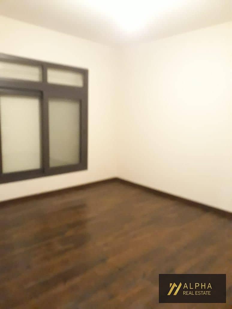 5 158353. jpg