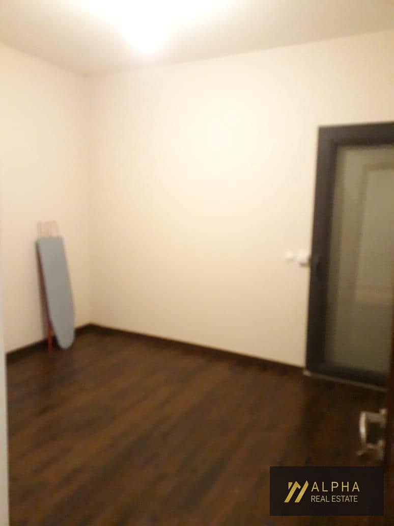 7 158354. jpg