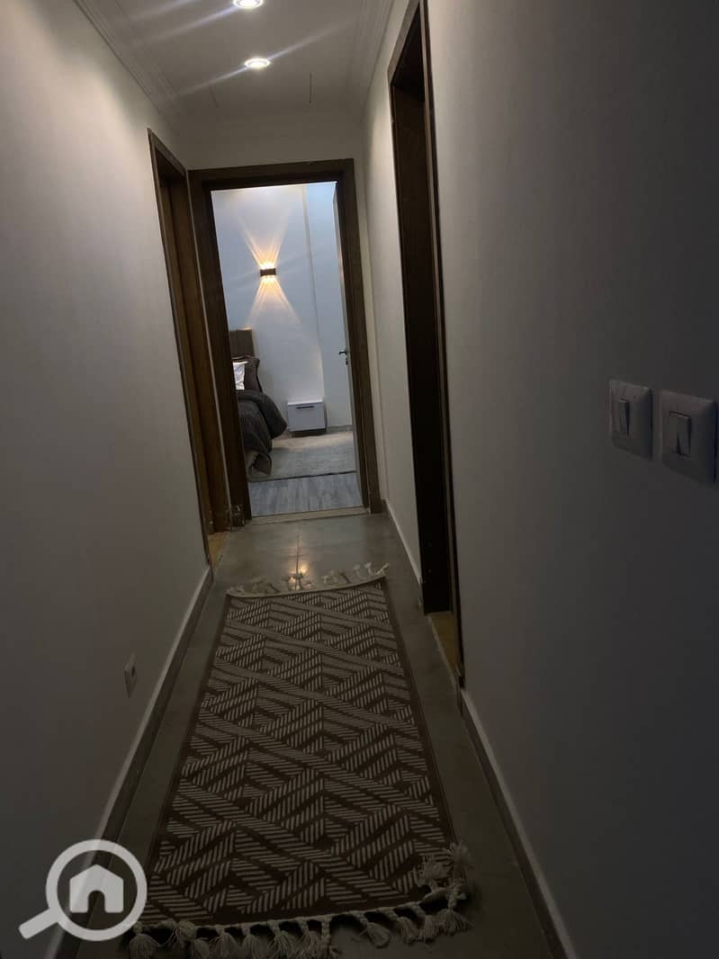 5 1000852190. jpg