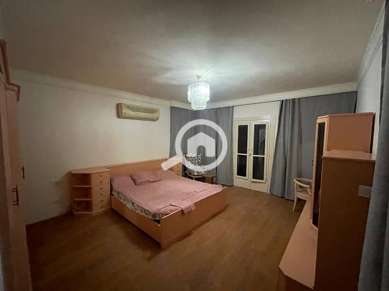 8 2ff397bd-b8e5-4f18-9973-54ccf1446d06. jpg