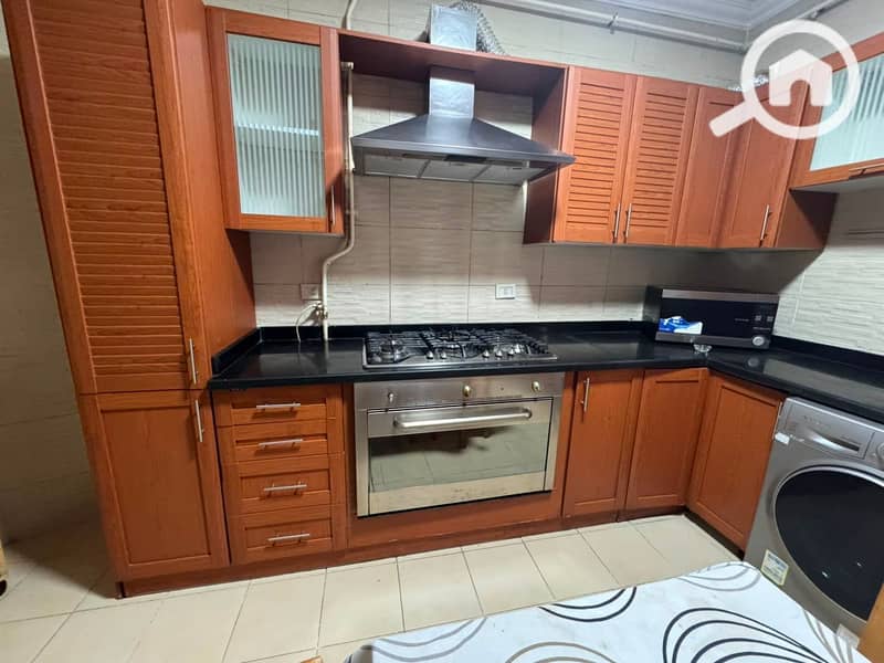 10 1000382870. jpg