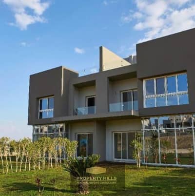 4 Bedroom Townhouse for Sale in Sheikh Zayed, Giza - WhatsApp Image 2026-08-02 at 12.04. 52 PM. jpeg 4 Bedroom Townhouse for Sale in Sheikh Zayed, Giza - WhatsApp Image 2026-08-02 at 12.04. 52 PM. jpeg
