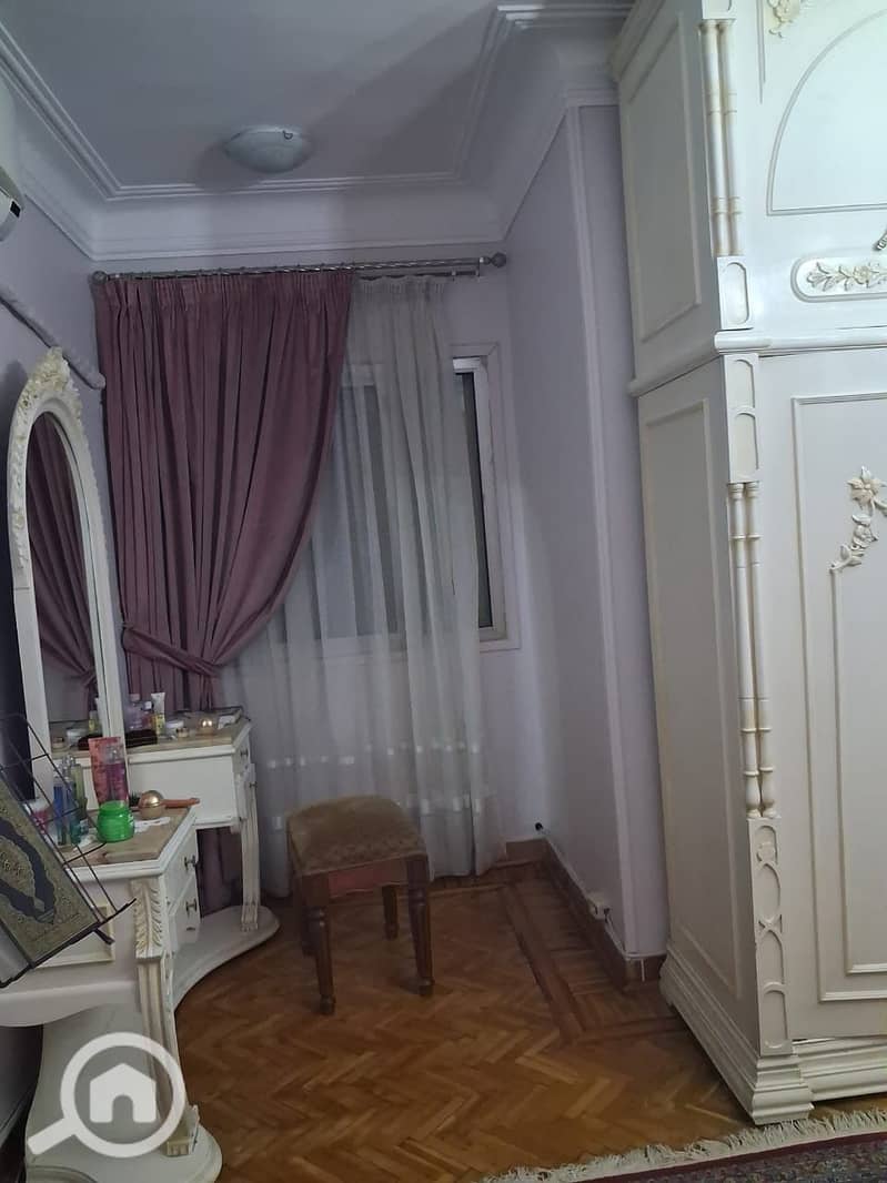 12 3c7de2bd-4ca2-48a9-b011-d735da05bcde. jpeg