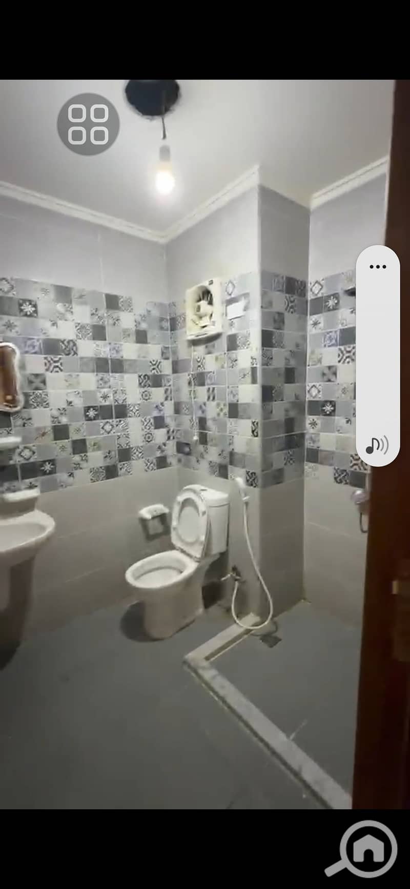 5 1000595898. jpg