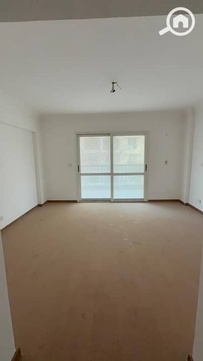4 Bedroom Flat for Sale in Madinaty, Cairo - 29535. jpg 4 Bedroom Flat for Sale in Madinaty, Cairo - 29535. jpg