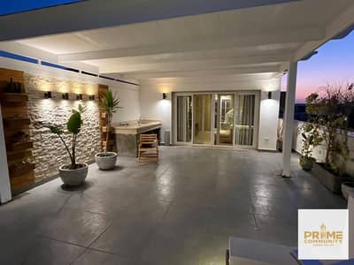 3 Bedroom Penthouse for Sale in 6th of October, Giza - 804aa355-9d1d-4e12-891e-53ad190c67f0. jpg