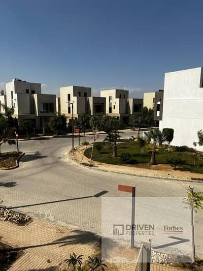 4 Bedroom Villa for Sale in 6th of October, Giza - WhatsApp Image 2026-06-03 at 12.50. 05 PM (2). jpeg