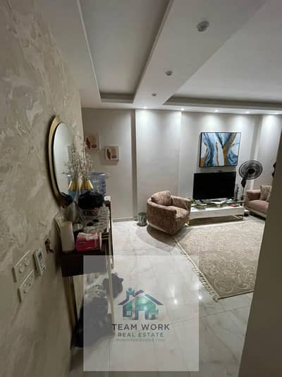 فلیٹ 2 غرفة نوم للبيع في الشيخ زايد، الجيزة - 15b77063-61dd-47e1-b2bf-d08af10c3505. jpg