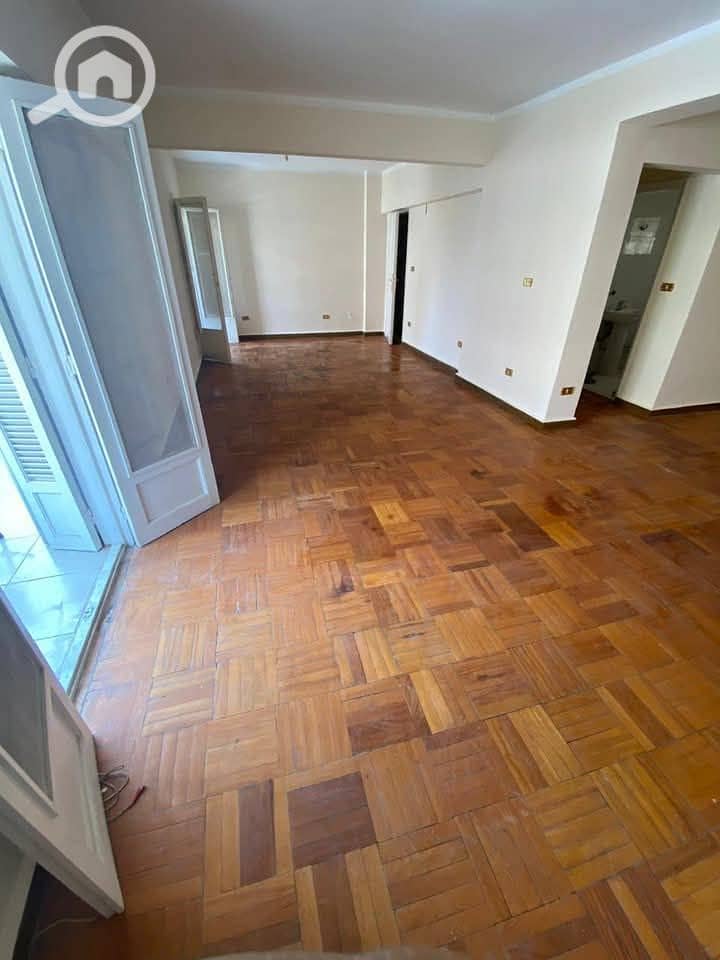 8 1000446449. jpg