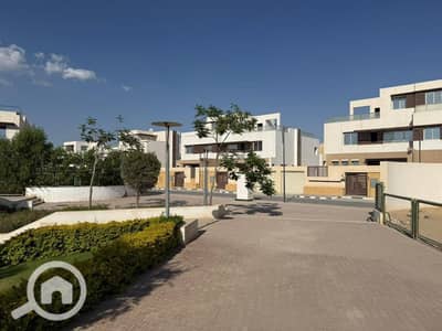 فیلا 5 غرف نوم للبيع في 6 اكتوبر، الجيزة - photo_20_2026-08-02_18-13-08. jpg