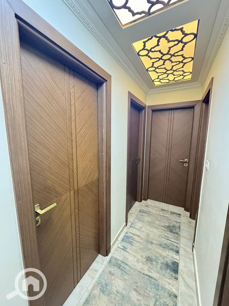 8 80039. jpg