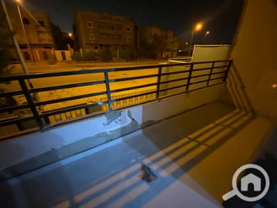 فلیٹ 3 غرف نوم للايجار في الشيخ زايد، الجيزة - 257085. jpg فلیٹ 3 غرف نوم للايجار في الشيخ زايد، الجيزة - 257085. jpg