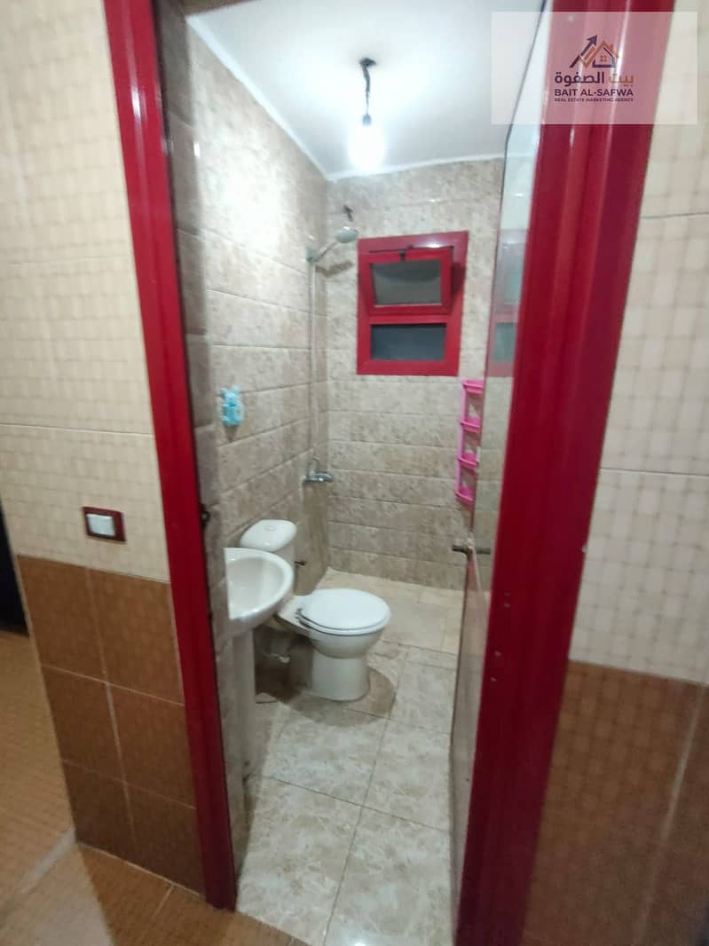 4 1000726951. jpg