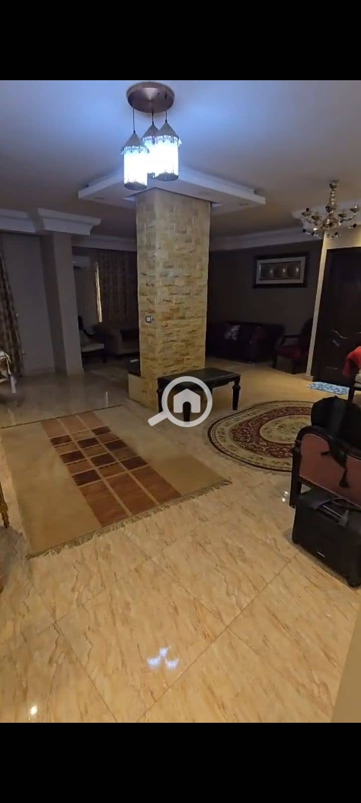 8 1000851031. png
