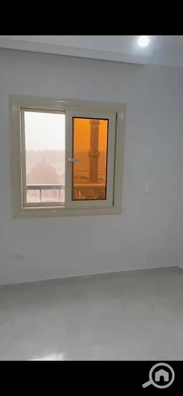 2 1000490287. jpg