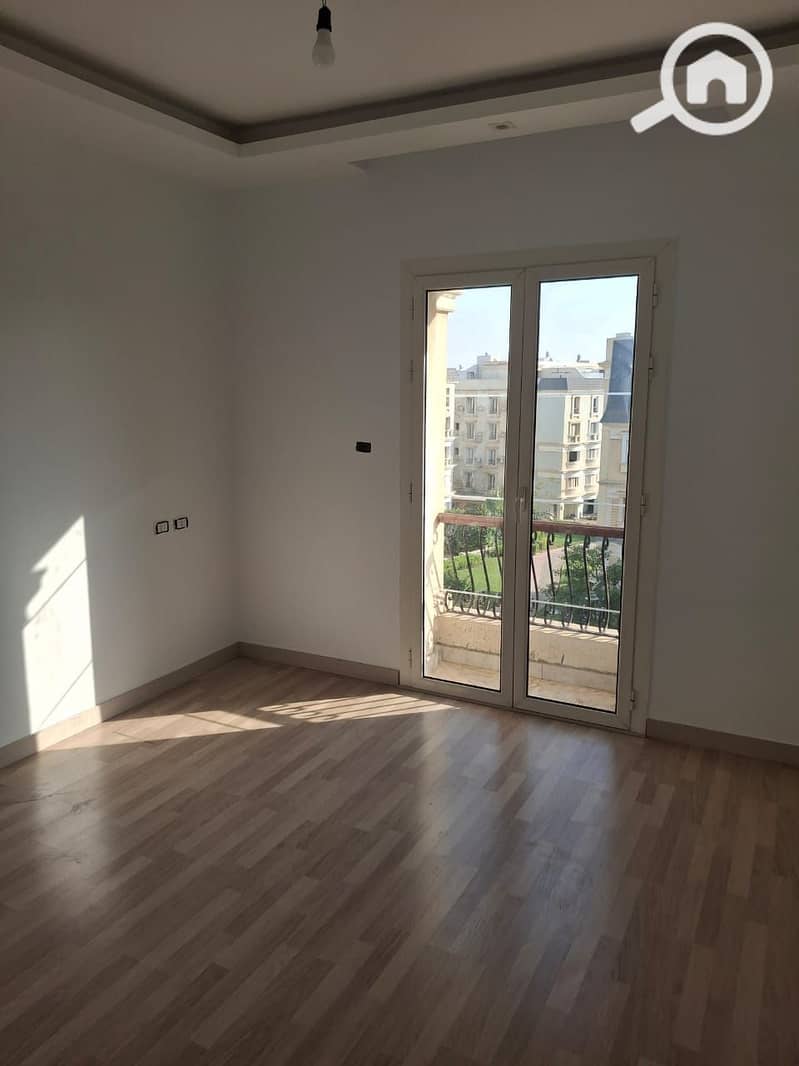 14 1000728130. jpg