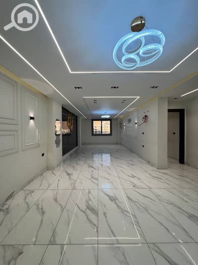 مکتب للايجار في الهرم، الجيزة - IMG_4134. jpg مکتب للايجار في الهرم، الجيزة - IMG_4134. jpg