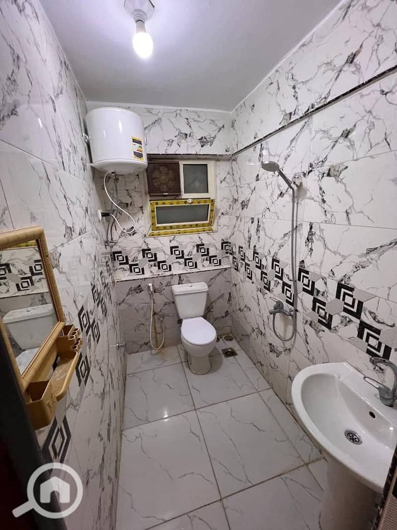 9 1000175078. jpg