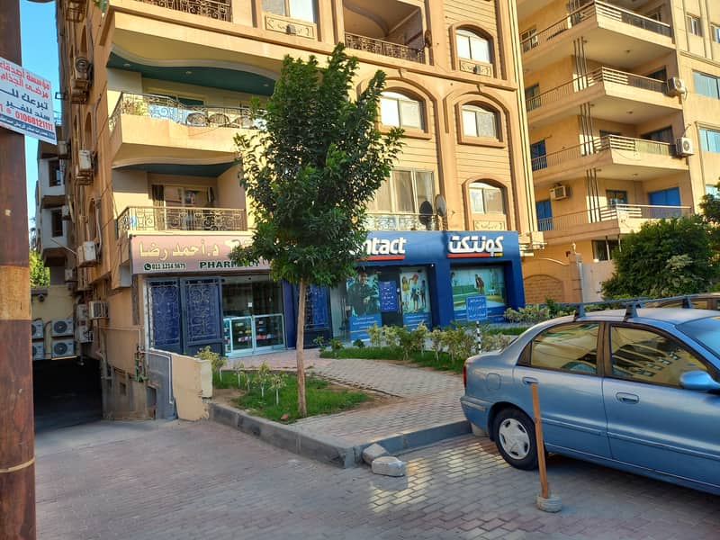 صيدلية ٥٢ م للبيع موقع متميز جدا شارع رئيسى مهم فى قلب شيراتون المطار صيدلية ٥٢ م للبيع موقع متميز جدا شارع رئيسى مهم فى قلب شيراتون المطار
